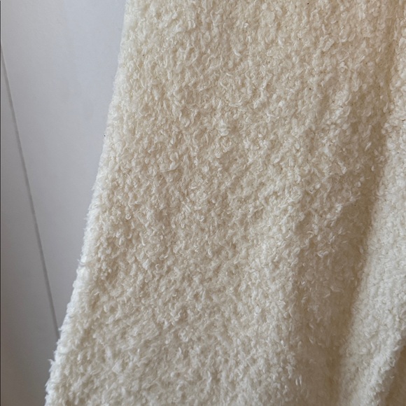 SKIMS Cream Wide-Leg Pants - Picture 6 of 7